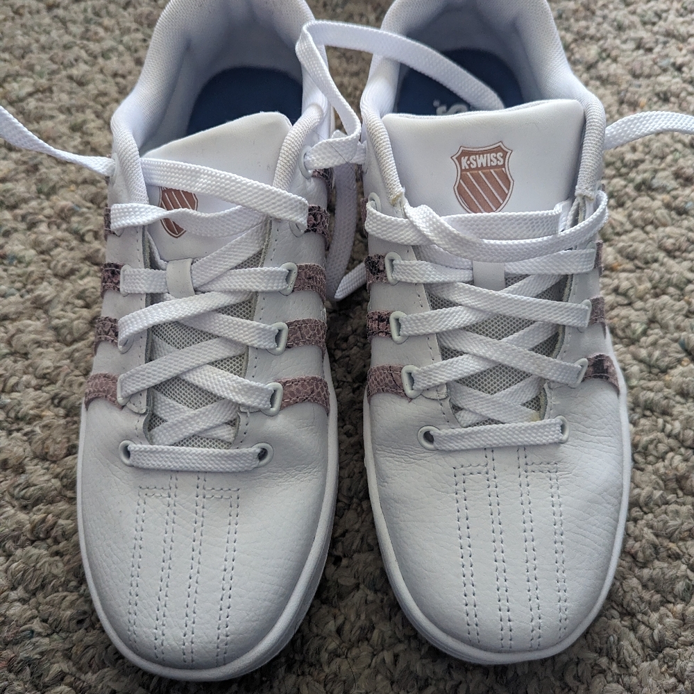White K Swiss Sneakers (women's 7)